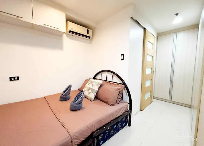 Aparthotel R E Staycations *