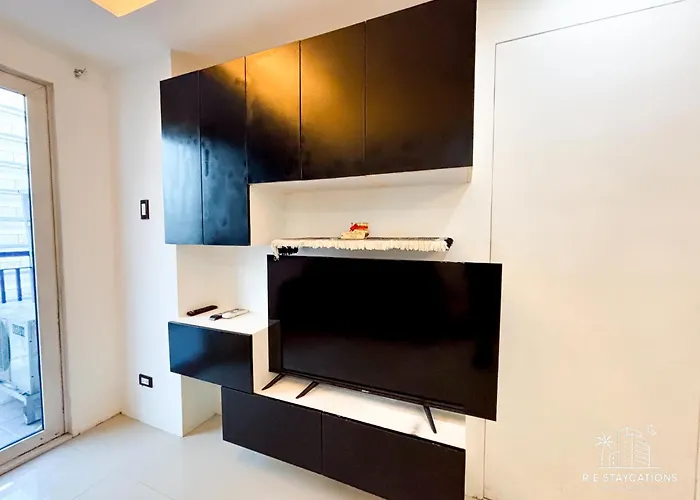 Aparthotel R E Staycations