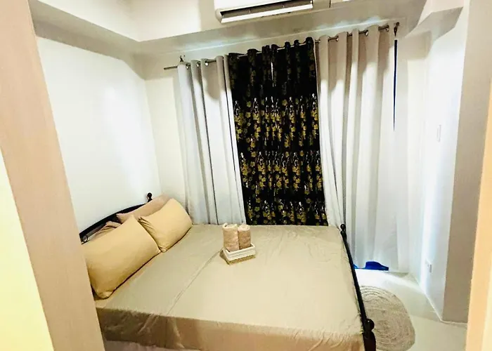 R E Staycations * Manila