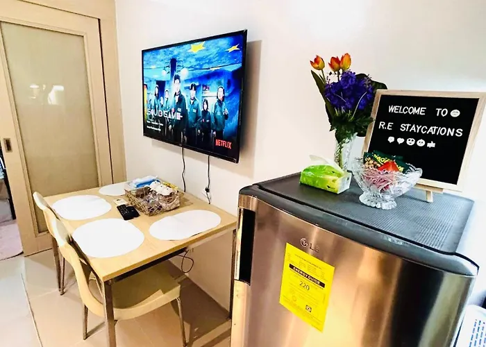 Aparthotel R E Staycations